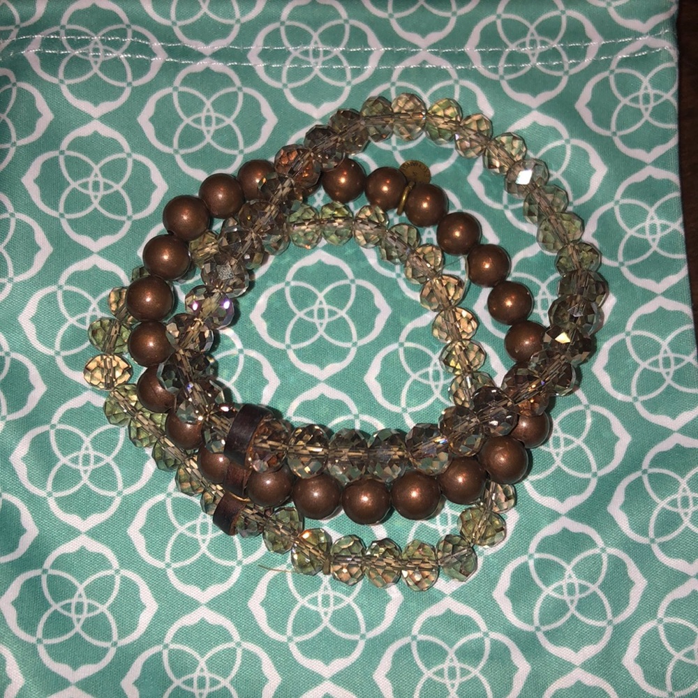 Bracelet lot